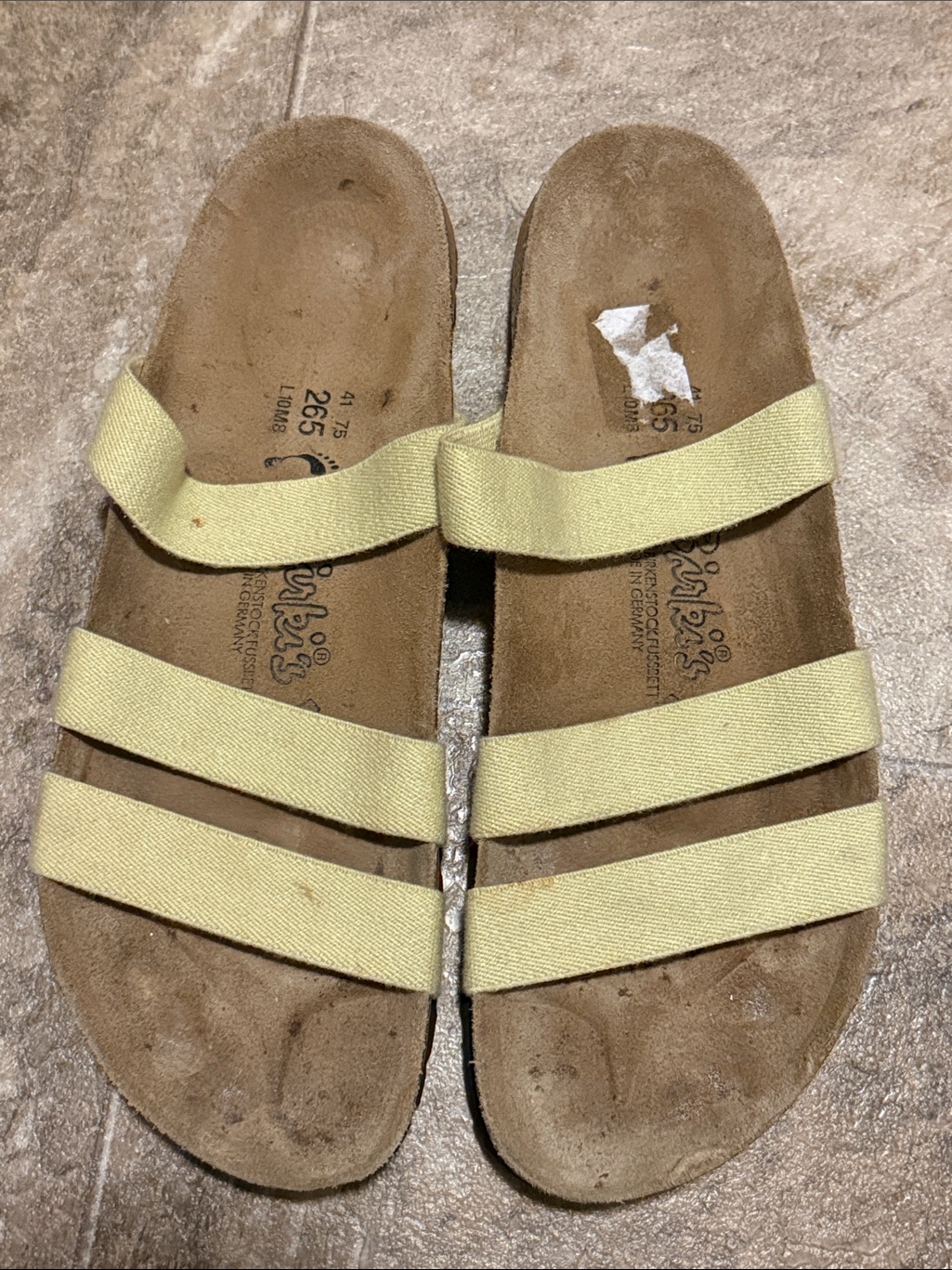 Birkis Birkenstock Lime Green Strap Sandals Birkis Birkenstock Lime Green Strap Sandals